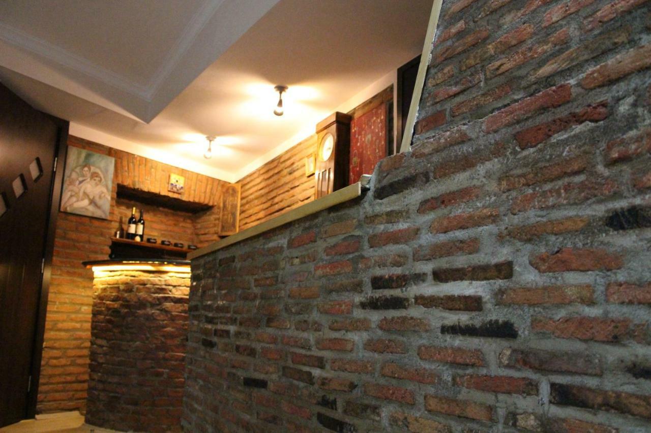 Lui Lui Apartment Tbilisi Exterior photo